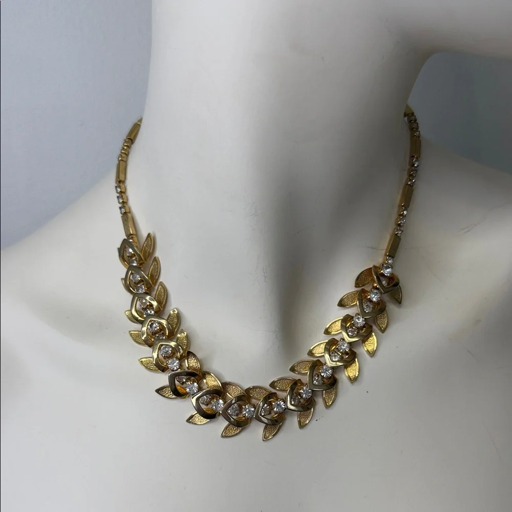 Vintage Gold Leaf Necklace with rhinestones